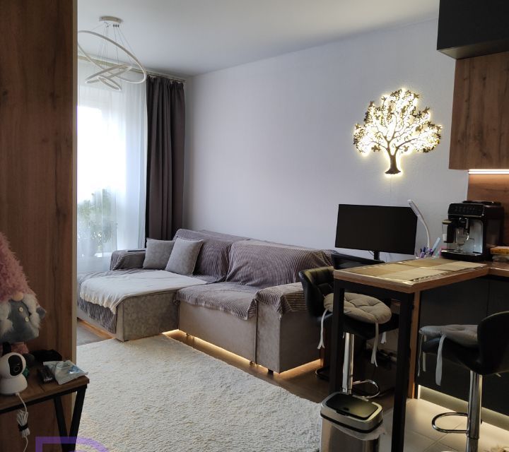 Продаётся 1-комнатная квартира, 35.5 м²