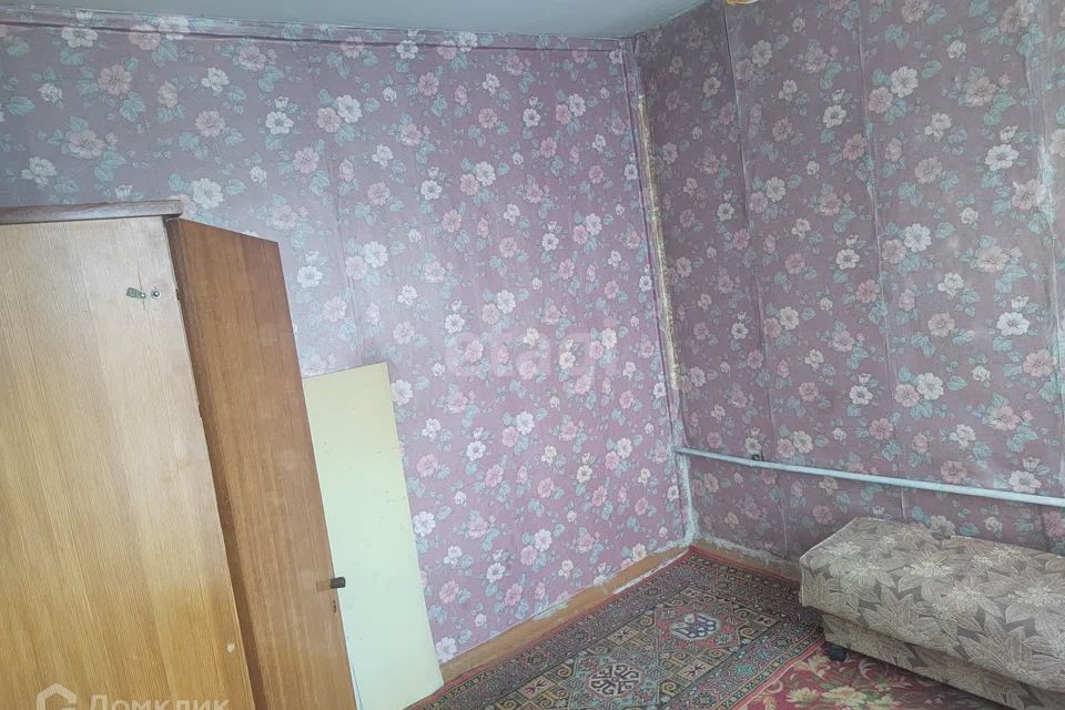 Продаётся 4-комнатная квартира, 60 м²