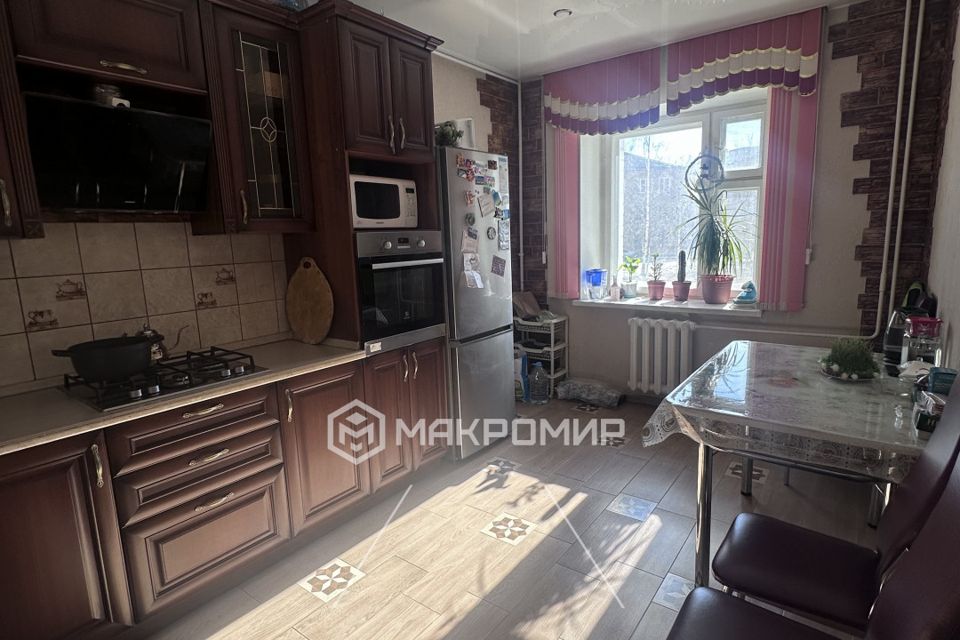 Продаётся 2-комнатная квартира, 59 м²