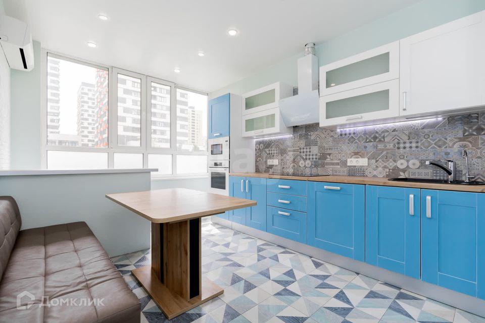 Продаётся 1-комнатная квартира, 38.2 м²