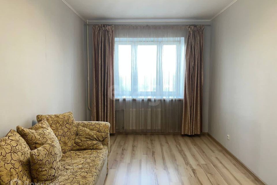 Продаётся 1-комнатная квартира, 37.7 м²