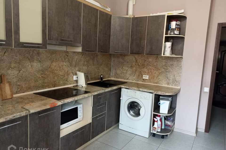 Продаётся 1-комнатная квартира, 38.3 м²