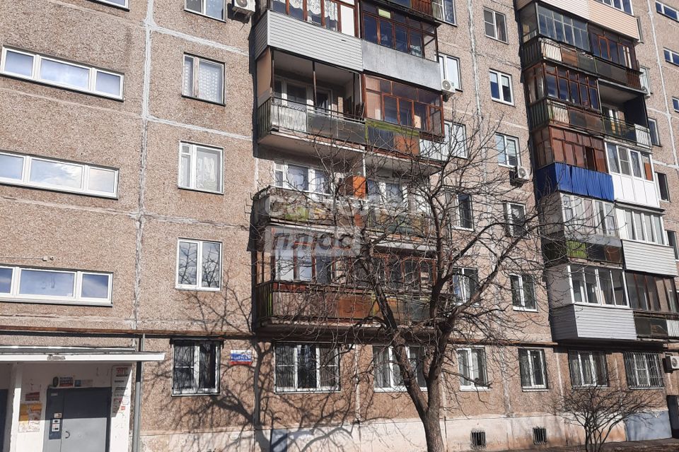 Продаётся 3-комнатная квартира, 58 м²