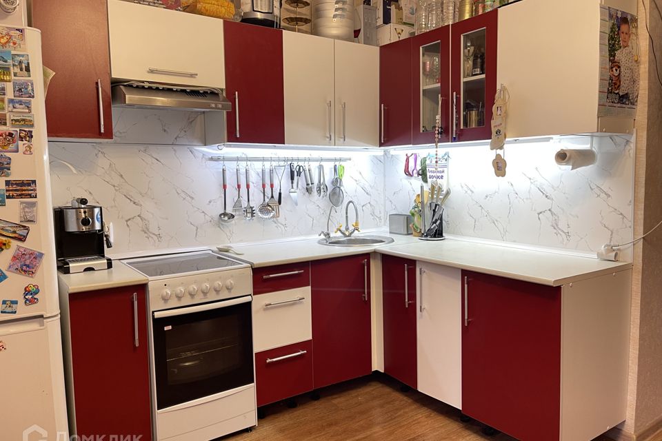 Продаётся 3-комнатная квартира, 56.2 м²