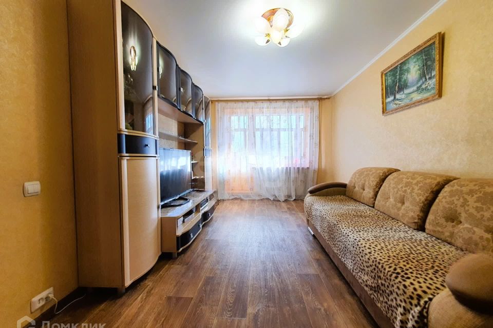 Продаётся 3-комнатная квартира, 61.8 м²