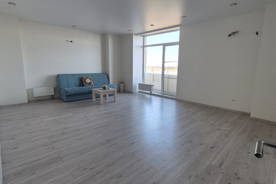 Продаётся 3-комнатная квартира, 97 м²