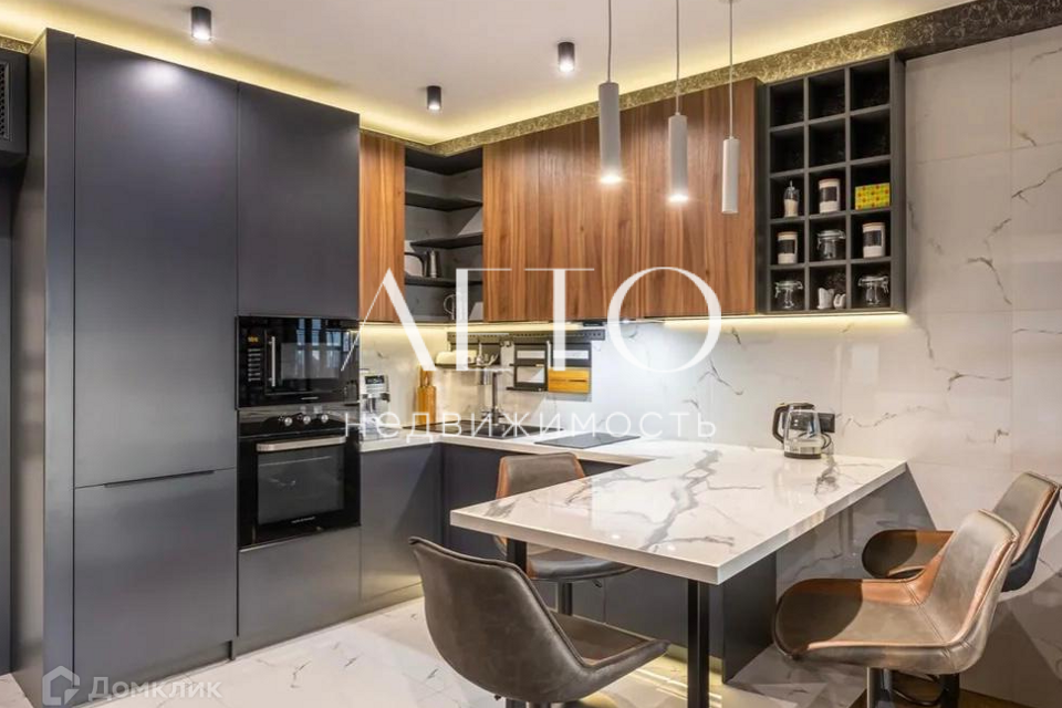 Продаётся 1-комнатная квартира, 53 м²