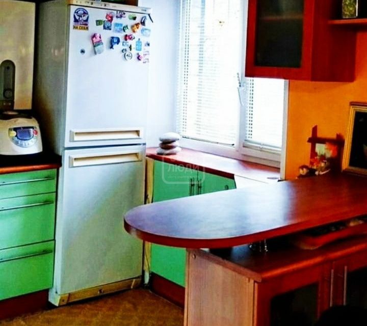 Продаётся 2-комнатная квартира, 42.6 м²