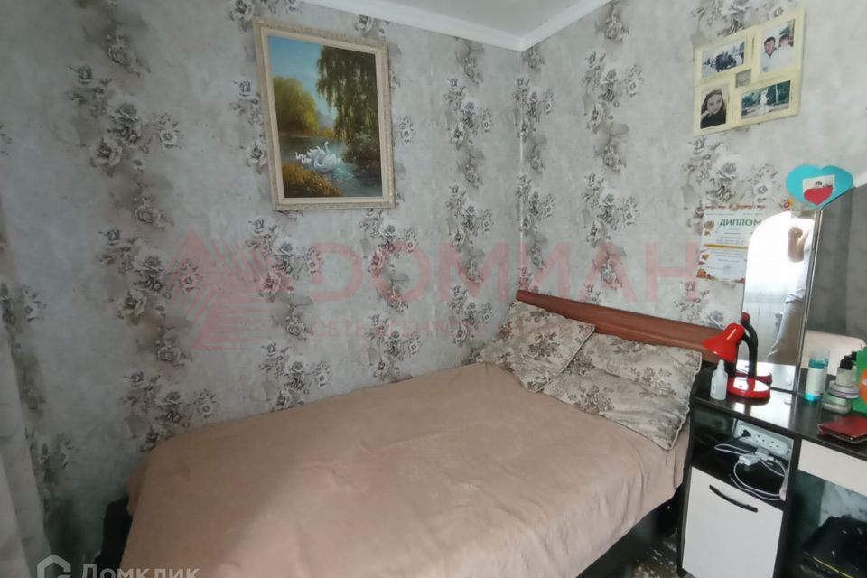 Продаётся 3-комнатная квартира, 42 м²