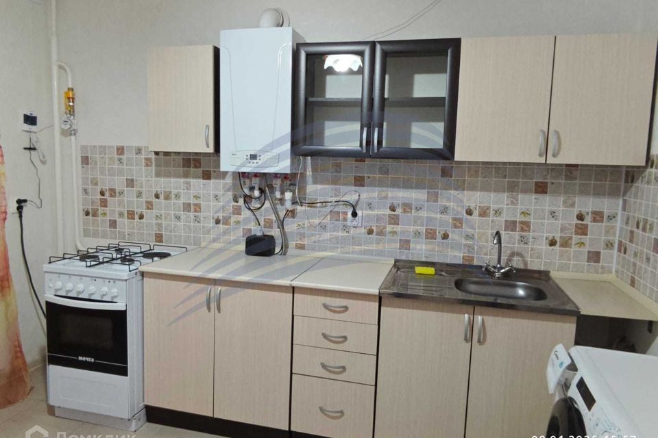 Сдаётся 1-комнатная квартира, 38 м²