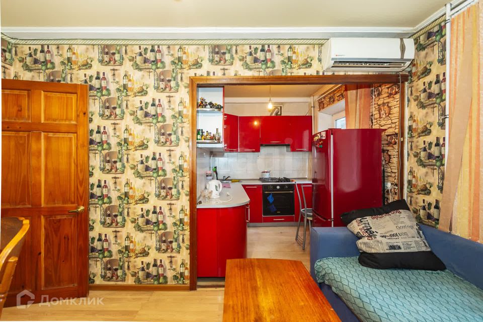 Продаётся 3-комнатная квартира, 58.2 м²