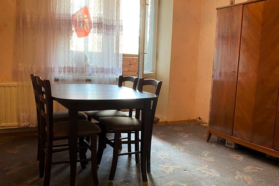 Продаётся 1-комнатная квартира, 37.1 м²
