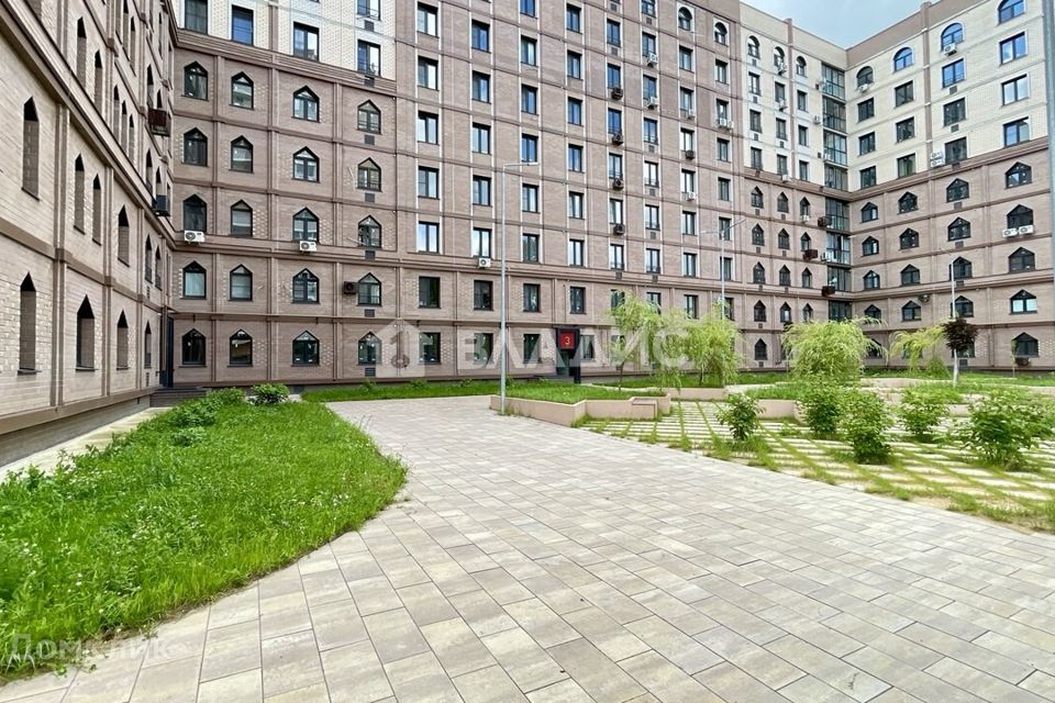 Продаётся 2-комнатная квартира, 77.8 м²