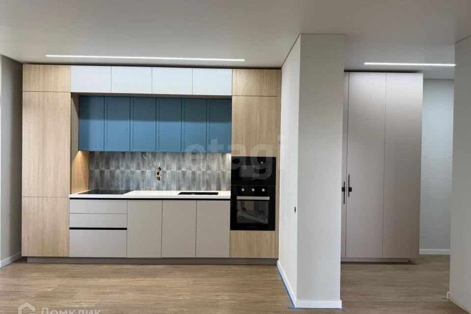 Продаётся 2-комнатная квартира, 63 м²