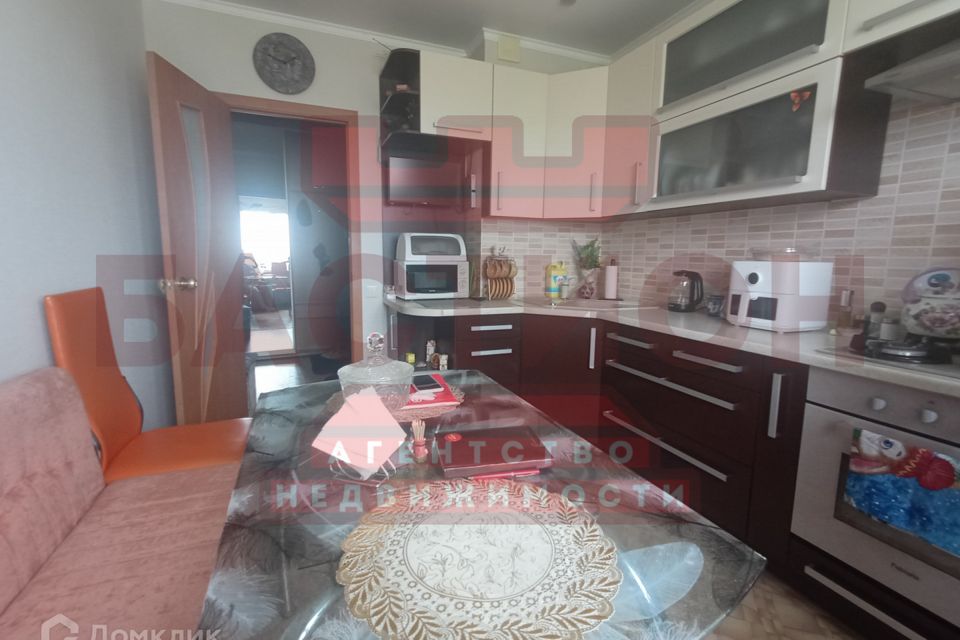 Продаётся 3-комнатная квартира, 68.4 м²