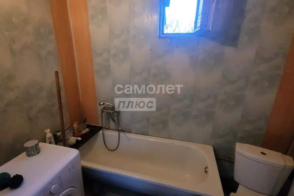 Продаётся 4-комнатная квартира, 33.1 м²