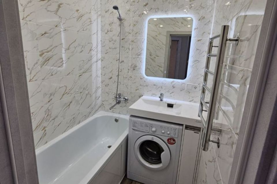 Продаётся 2-комнатная квартира, 63 м²
