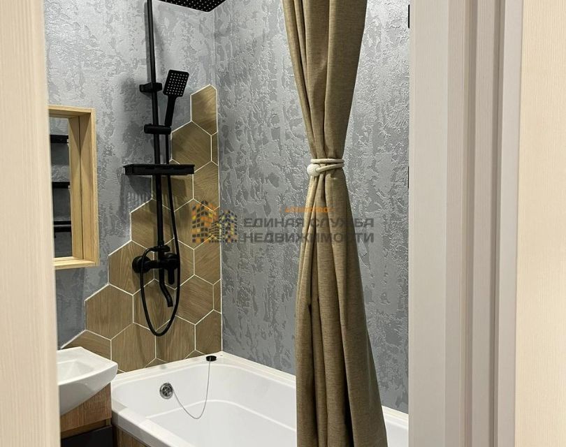 Сдаётся 1-комнатная квартира, 38 м²