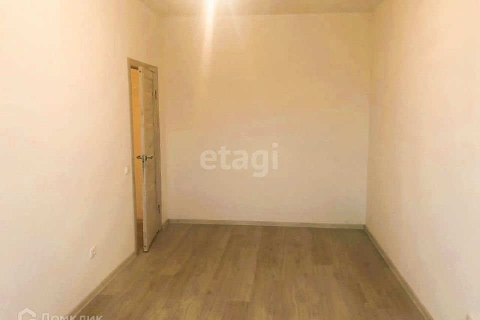 Продаётся 2-комнатная квартира, 57.7 м²