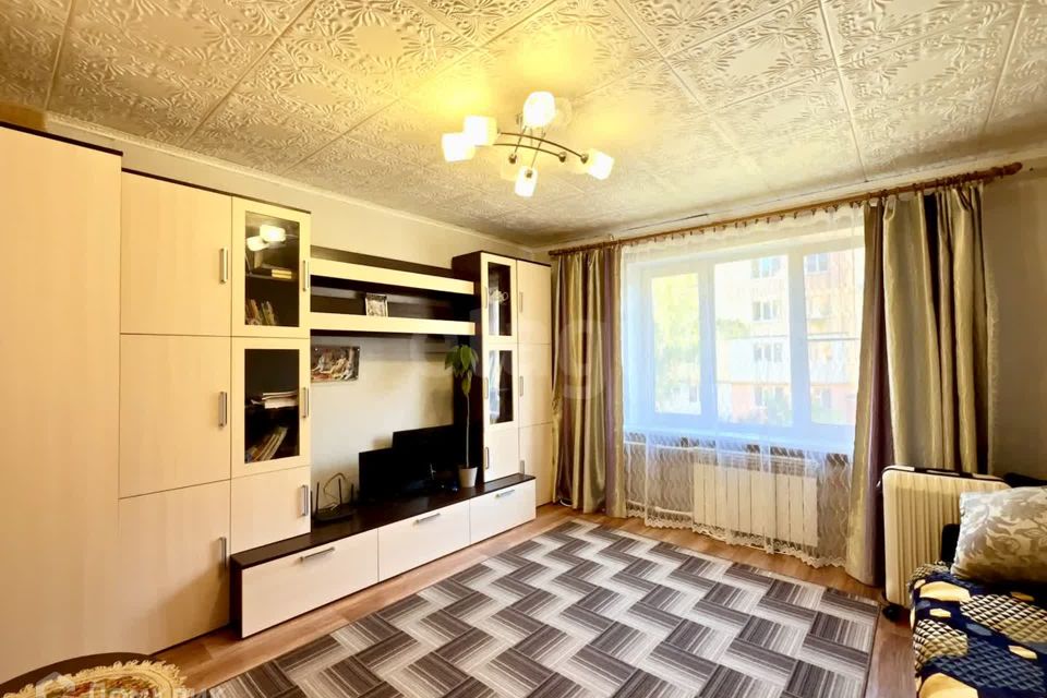 Продаётся 3-комнатная квартира, 57 м²