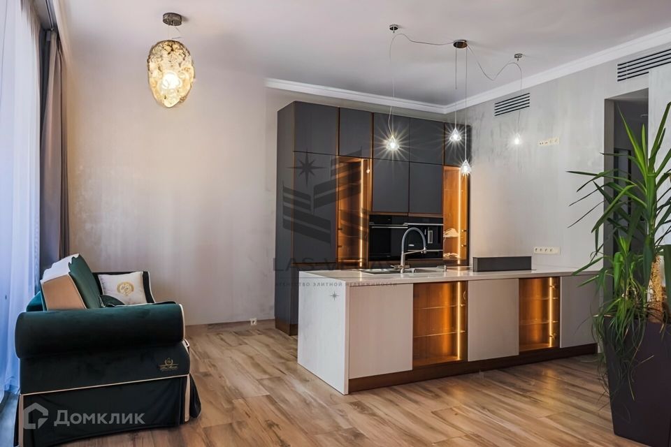 Сдаётся 1-комнатная квартира, 50 м²