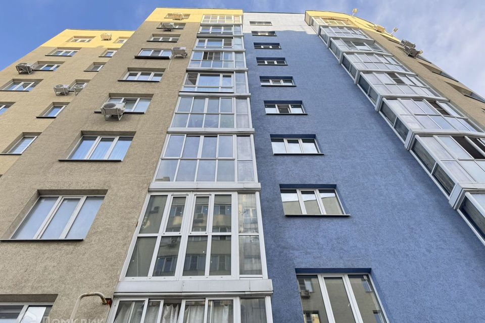 Сдаётся 2-комнатная квартира, 73 м²