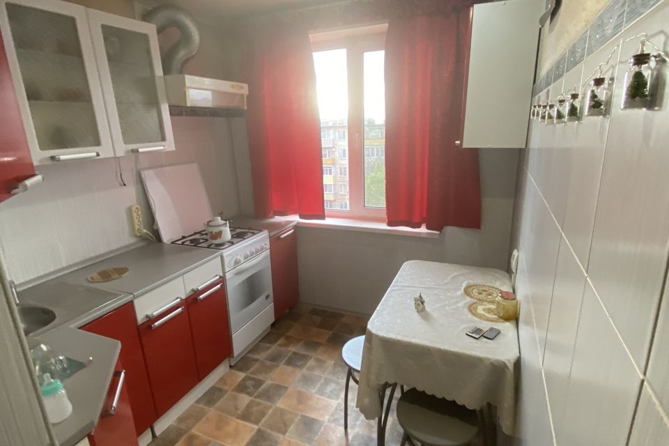 Продаётся 3-комнатная квартира, 61.1 м²