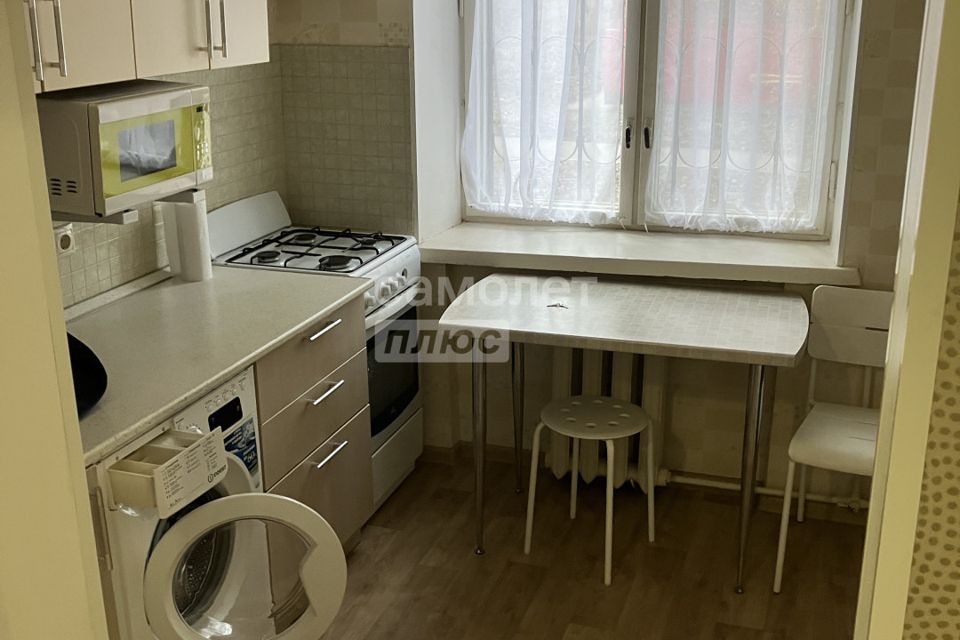 Продаётся 1-комнатная квартира, 32 м²