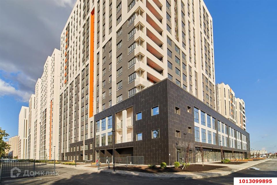 Продаётся 2-комнатная квартира, 64.89 м²