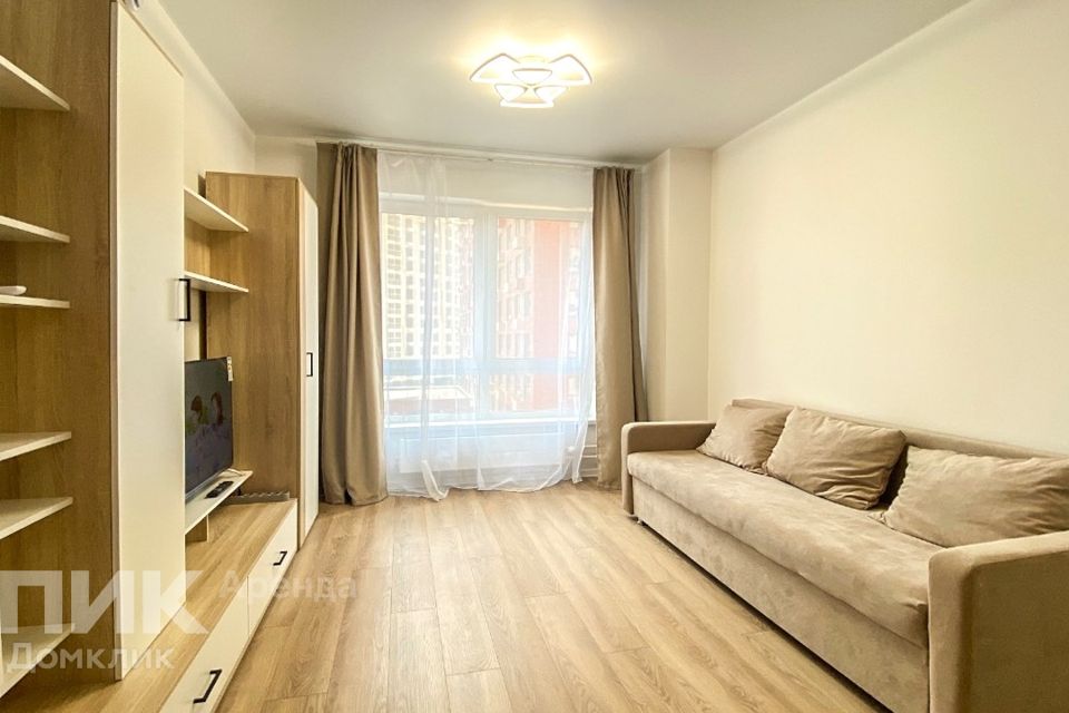 Сдаётся 1-комнатная квартира, 37 м²