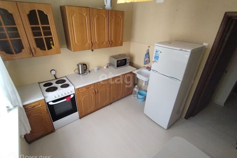 Сдаётся 1-комнатная квартира, 38 м²