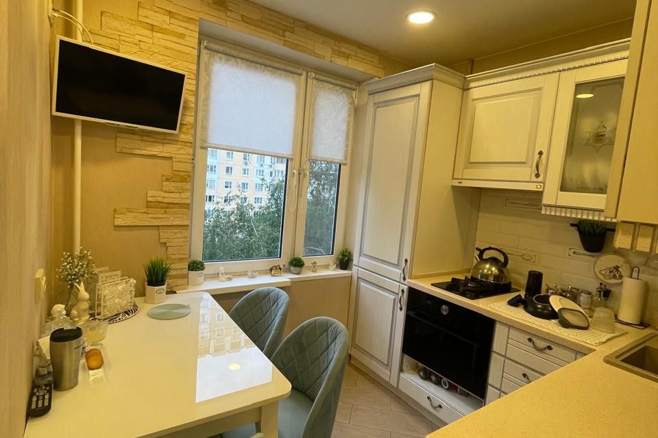 Продаётся 3-комнатная квартира, 50 м²