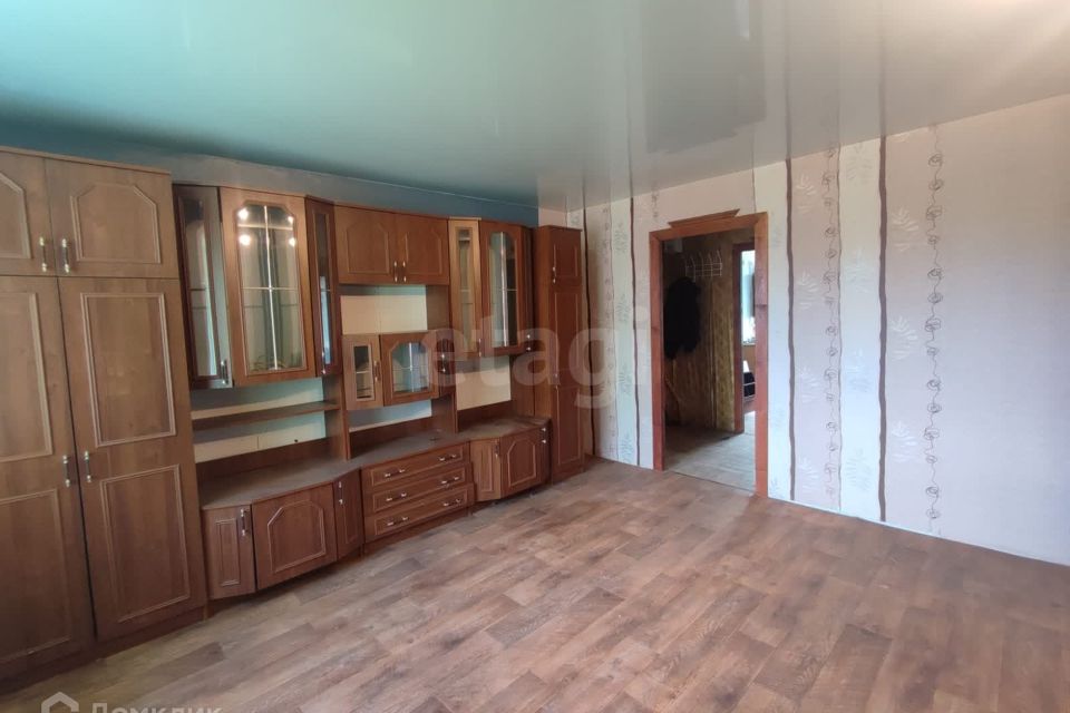 Продаётся 3-комнатная квартира, 50.6 м²
