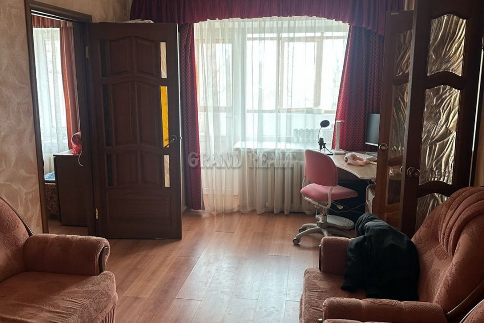Продаётся 2-комнатная квартира, 43.9 м²