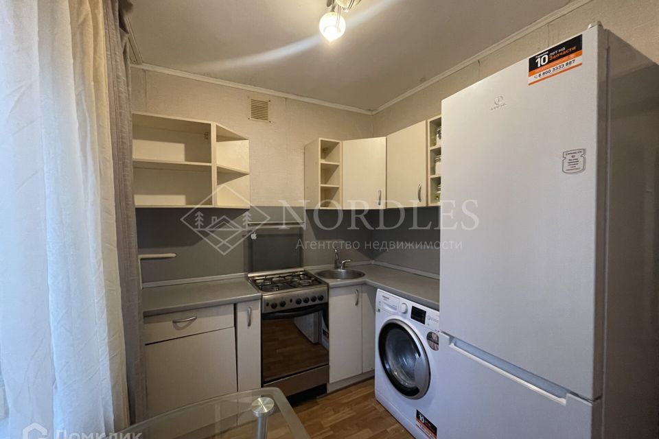 Продаётся 3-комнатная квартира, 59.1 м²
