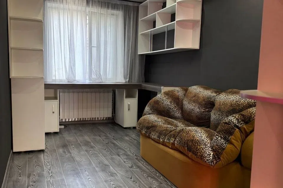 Продаётся 2-комнатная квартира, 41.2 м²