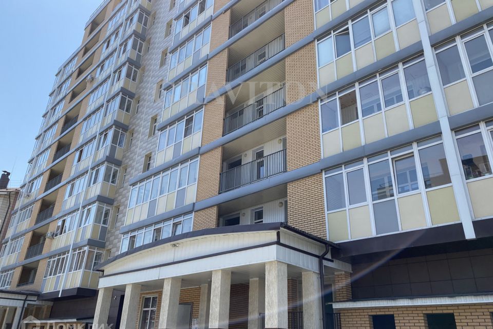 Продаётся 1-комнатная квартира, 49 м²
