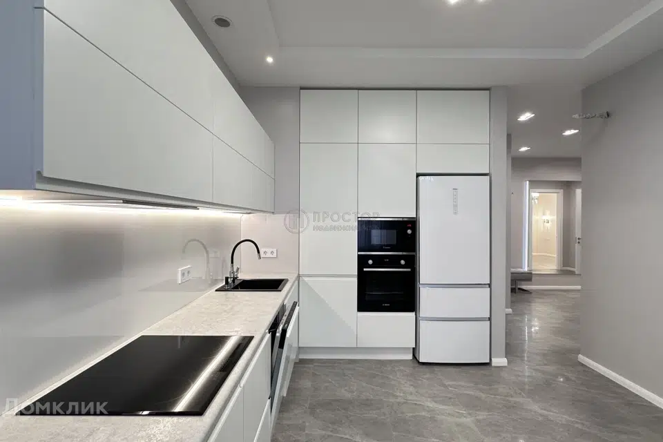 Продаётся 3-комнатная квартира, 83.2 м²