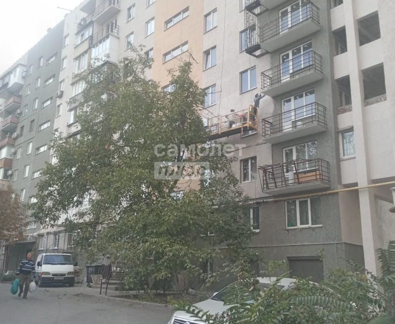 Продаётся 3-комнатная квартира, 63.5 м²