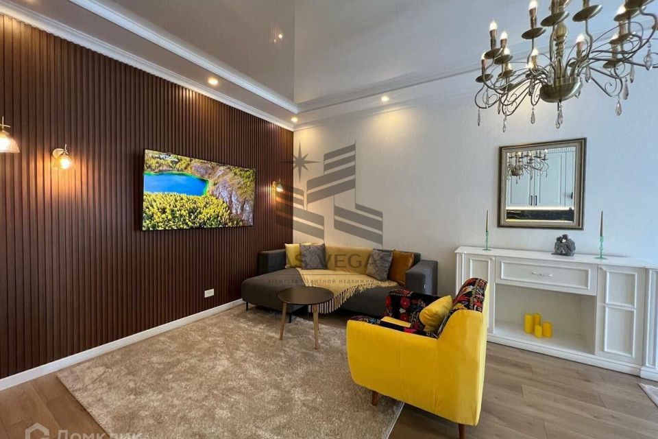 Сдаётся 2-комнатная квартира, 88 м²