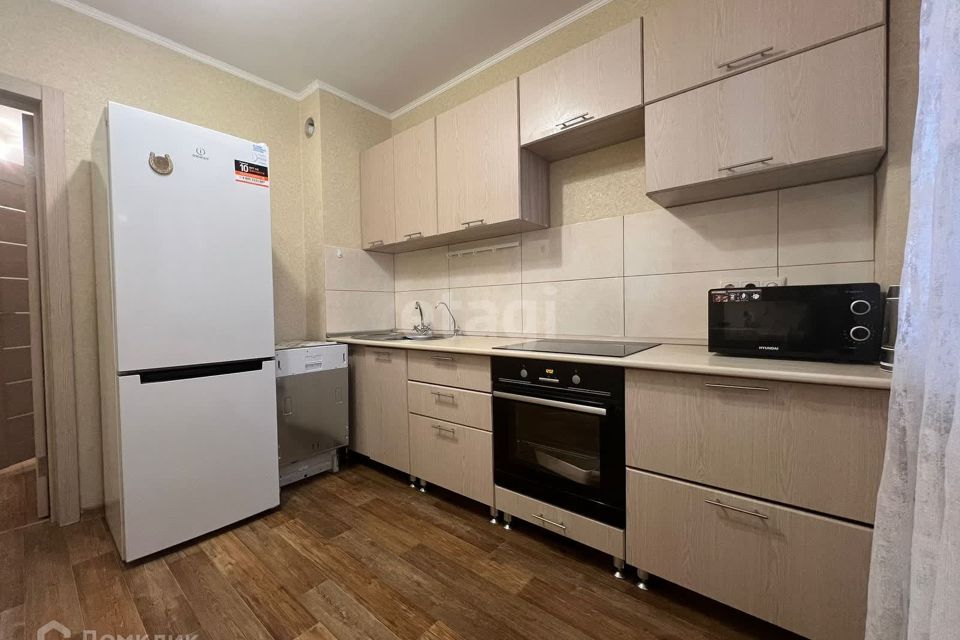 Продаётся 2-комнатная квартира, 58.2 м²