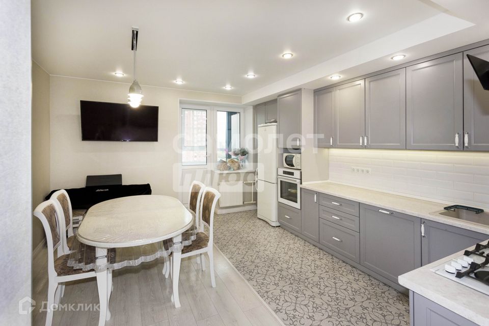 Продаётся 3-комнатная квартира, 81.6 м²