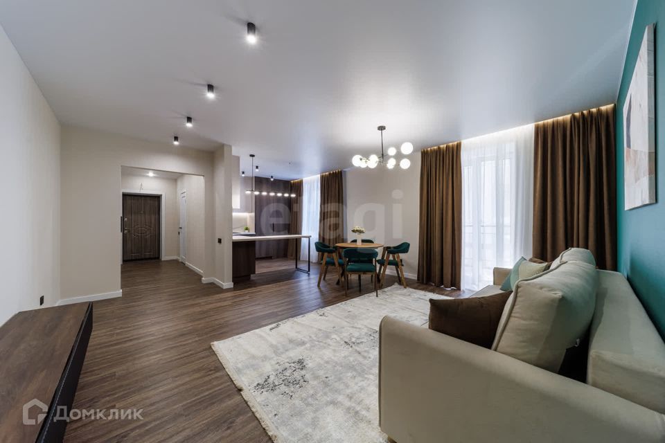 Продаётся 2-комнатная квартира, 91.8 м²