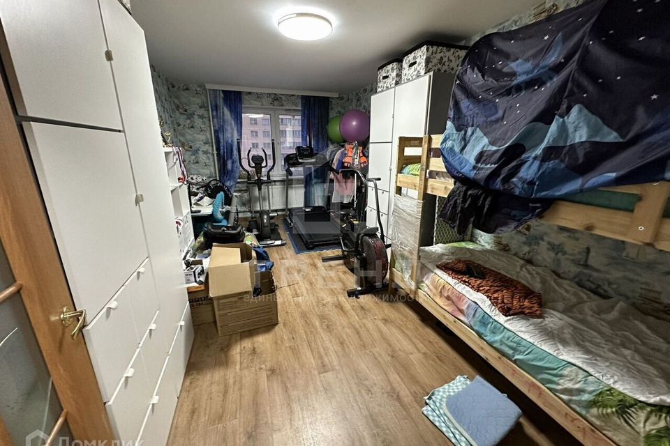 Продаётся 3-комнатная квартира, 98.3 м²