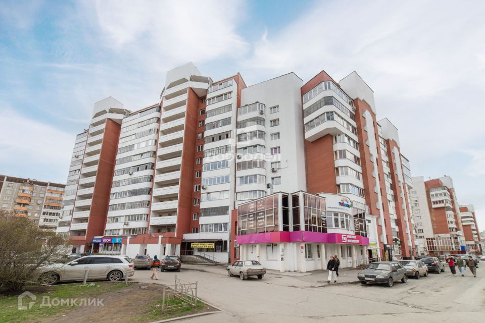Продаётся 2-комнатная квартира, 62.2 м²