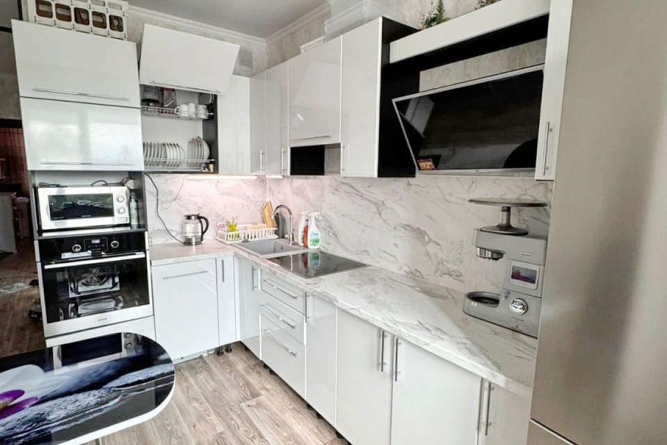 Продаётся 2-комнатная квартира, 57.9 м²