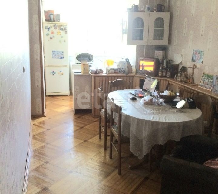 Продаётся 3-комнатная квартира, 81 м²