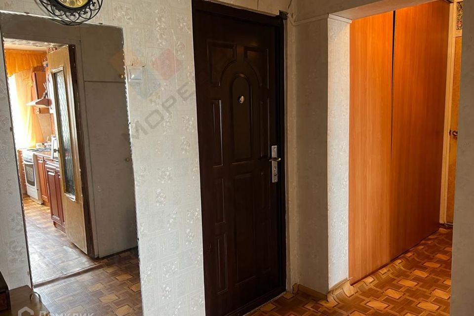 Продаётся 2-комнатная квартира, 52.7 м²