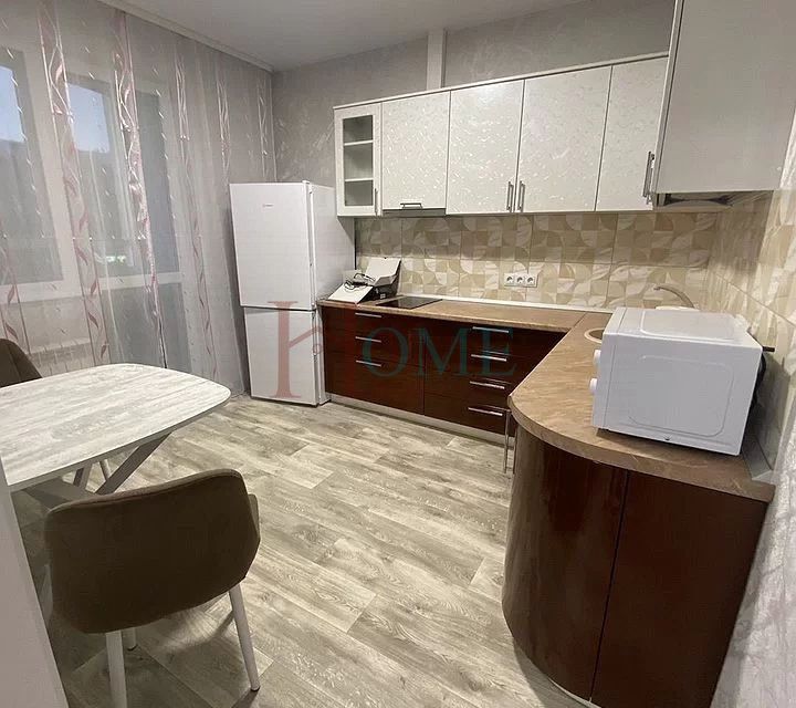 Сдаётся 1-комнатная квартира, 35 м²