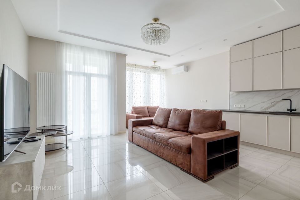 Сдаётся 2-комнатная квартира, 64.3 м²